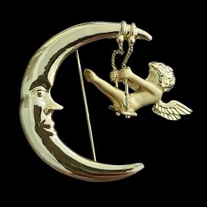 AJC Vintage Magical Man in the Moon Celestial Fairy Cherub Angel Gold Pin Brooch